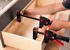 BESSEY DUO65-8 Pince à Une Main - écartement Et Serrage 0-650 Mm